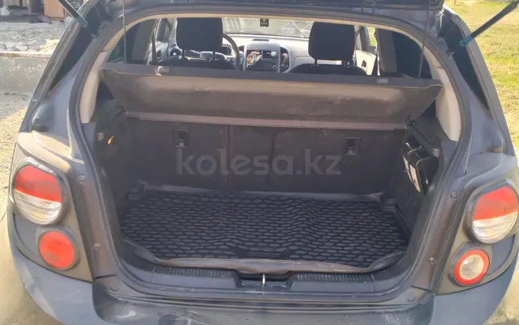 Chevrolet Aveo 2014 года за 2 300 000 тг. в Тараз