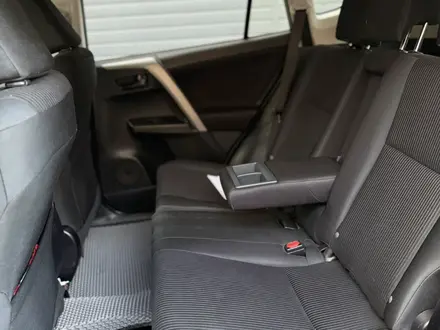 Toyota RAV4 2016 года за 11 200 000 тг. в Алматы – фото 11