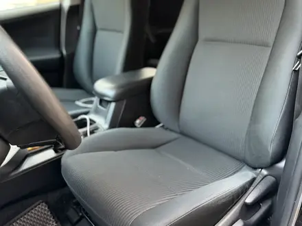 Toyota RAV4 2016 года за 11 200 000 тг. в Алматы – фото 9