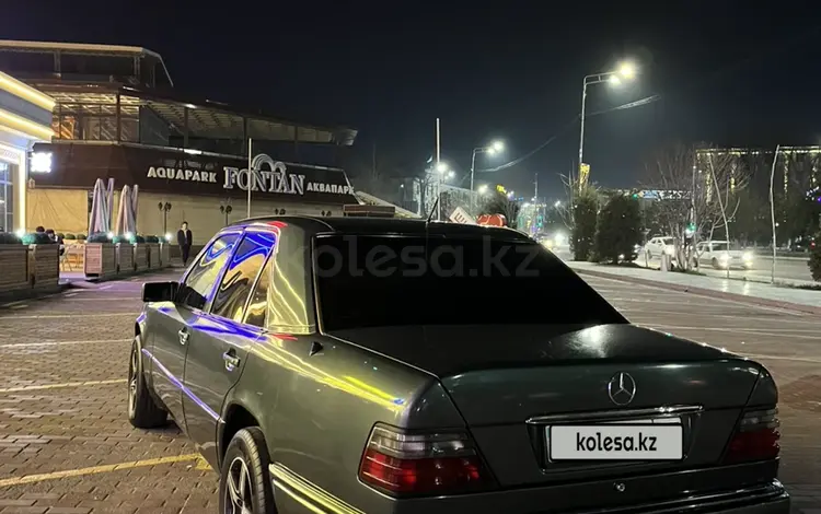 Mercedes-Benz E 280 1993 года за 2 000 000 тг. в Шымкент