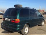 Volkswagen Sharan 1997 годаүшін4 000 000 тг. в Актобе – фото 5