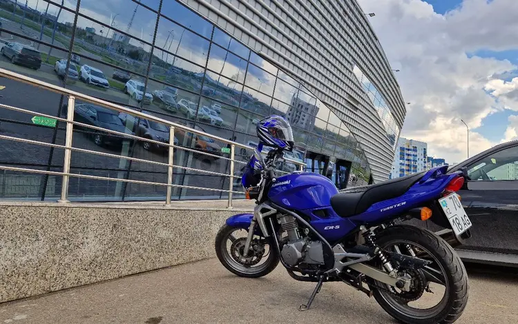 Kawasaki  Er 5 2000 годаүшін1 200 000 тг. в Семей