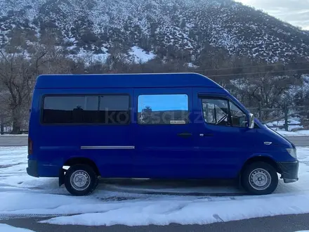Mercedes-Benz Sprinter 2003 года за 4 500 000 тг. в Алматы – фото 18
