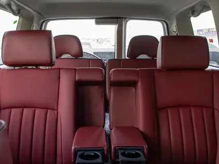 Nissan Patrol Platinum+ 2024 года за 49 999 000 тг. в Алматы – фото 12