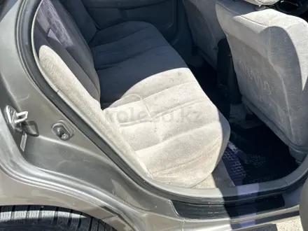 Toyota Camry 1998 года за 3 100 000 тг. в Алматы – фото 9