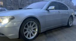 BMW 735 2005 годаүшін8 000 000 тг. в Атырау