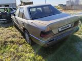 Mercedes-Benz E 220 1993 годаүшін1 100 000 тг. в Алматы – фото 4