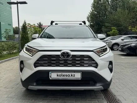 Toyota RAV4 2020 года за 15 000 000 тг. в Алматы – фото 3