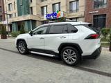Toyota RAV4 2020 года за 15 000 000 тг. в Алматы