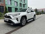 Toyota RAV4 2020 года за 15 000 000 тг. в Алматы – фото 2