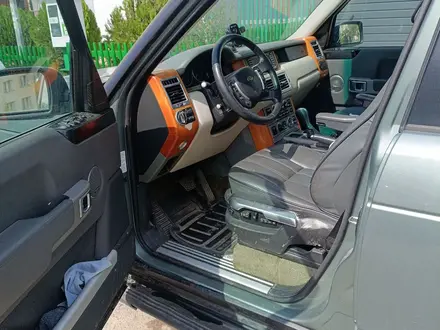 Land Rover Range Rover 2004 года за 4 500 000 тг. в Алматы – фото 5