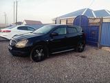 Nissan Qashqai 2008 года за 4 900 000 тг. в Актобе – фото 4
