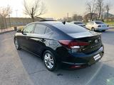 Hyundai Elantra 2020 годаүшін7 400 000 тг. в Шымкент – фото 5