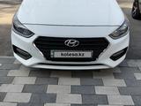 Hyundai Accent 2019 годаүшін6 666 000 тг. в Шымкент – фото 4