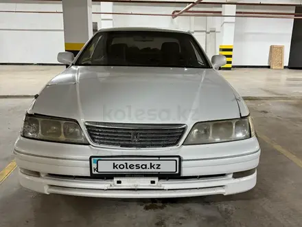Toyota Mark II 1996 года за 1 600 000 тг. в Астана – фото 2