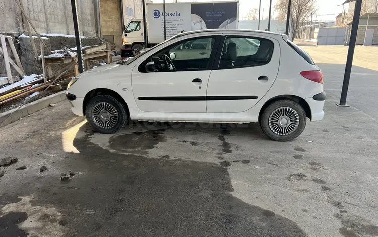 Peugeot 206 2008 годаүшін1 400 000 тг. в Алматы