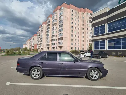 Mercedes-Benz E 220 1994 года за 1 300 000 тг. в Астана – фото 10