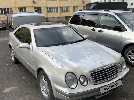 Mercedes-Benz CLK 230 1997 года за 3 100 000 тг. в Шымкент