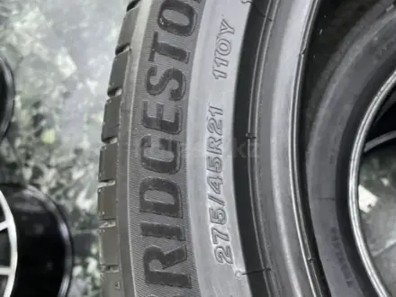 275/45R21 Bridgestone Turanza 6 за 168 000 тг. в Астана – фото 3