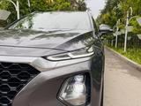 Hyundai Santa Fe 2019 года за 11 600 000 тг. в Алматы – фото 5