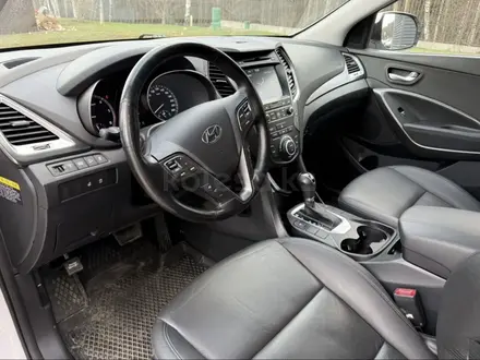 Hyundai Santa Fe 2017 года за 8 500 000 тг. в Шымкент – фото 9