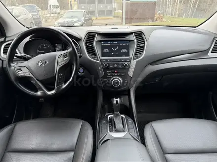 Hyundai Santa Fe 2017 года за 8 500 000 тг. в Шымкент – фото 12