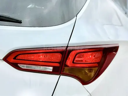Hyundai Santa Fe 2017 года за 8 500 000 тг. в Шымкент – фото 6