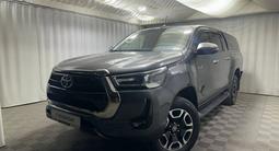Toyota Hilux 2022 года за 19 700 000 тг. в Алматы