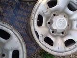 R15 +20 Toyota Hilux с колпаками за 80 000 тг. в Алматы – фото 5