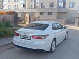 Toyota Camry 2023 годаүшін15 000 000 тг. в Астана – фото 3