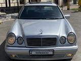 Mercedes-Benz E 280 1999 года за 3 600 000 тг. в Тараз – фото 4