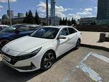 Hyundai Elantra 2022 годаfor12 000 000 тг. в Астана – фото 2