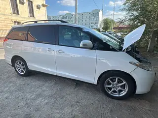 Toyota Previa, 2007