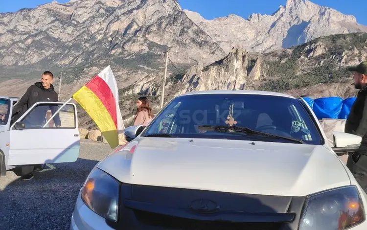 ВАЗ (Lada) Granta 2190 2015 года за 3 800 000 тг. в Актобе