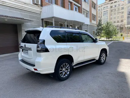 Авто Toyota Land Cruiser Prado с водителем в Астана – фото 3