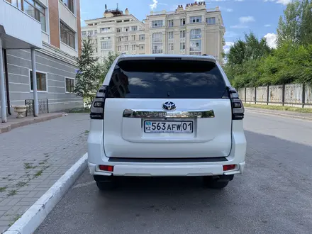 Авто Toyota Land Cruiser Prado с водителем в Астана – фото 6