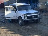 ВАЗ (Lada) Lada 2121 2002 годаfor900 000 тг. в Шу