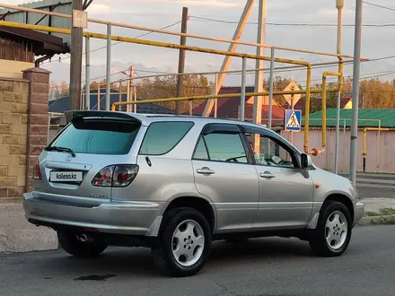 Lexus RX 300 2001 года за 4 900 000 тг. в Алматы – фото 3
