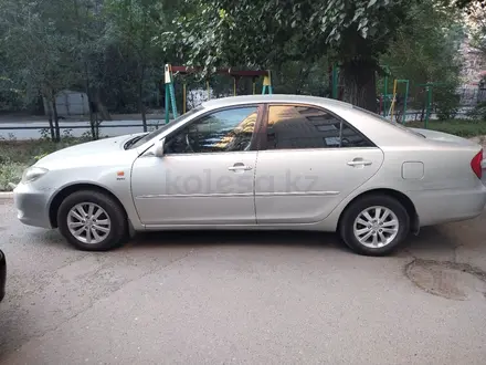 Toyota Camry 2003 года за 4 800 000 тг. в Семей – фото 2