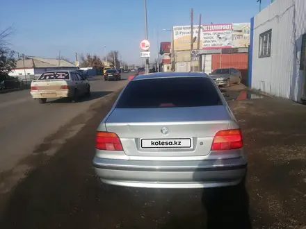 BMW 523 2000 года за 2 800 000 тг. в Алматы – фото 2