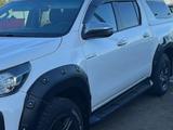 Toyota Hilux 2021 года за 18 480 000 тг. в Уральск – фото 2