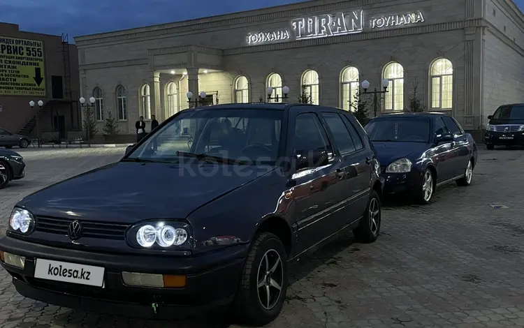 Volkswagen Golf 1994 года за 1 100 000 тг. в Уральск