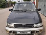 Mitsubishi Space Wagon 1995 годаfor1 200 000 тг. в Караганда