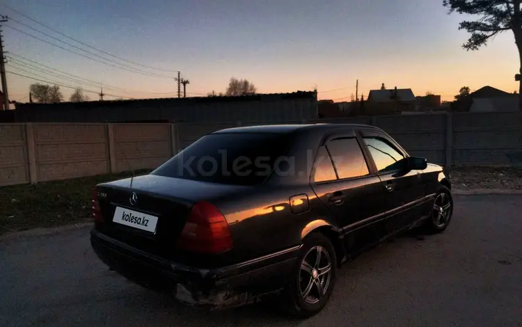 Mercedes-Benz C 180 1995 года за 1 600 000 тг. в Усть-Каменогорск