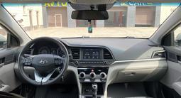 Hyundai Elantra 2018 годаүшін5 400 000 тг. в Уральск – фото 5