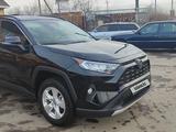 Toyota RAV4 2020 года за 16 800 000 тг. в Алматы