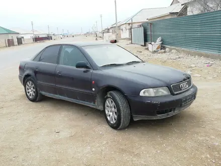 Audi A4 1996 года за 1 000 000 тг. в Актау – фото 3