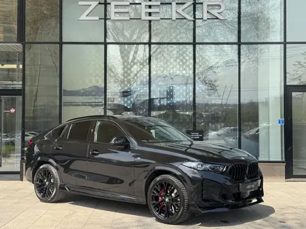 BMW X6 2023 года за 53 990 000 тг. в Алматы – фото 2