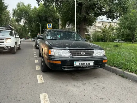 Toyota Avalon 1997 года за 2 700 000 тг. в Алматы – фото 2