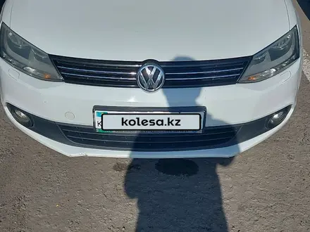 Volkswagen Jetta 2014 года за 6 200 000 тг. в Алматы – фото 4